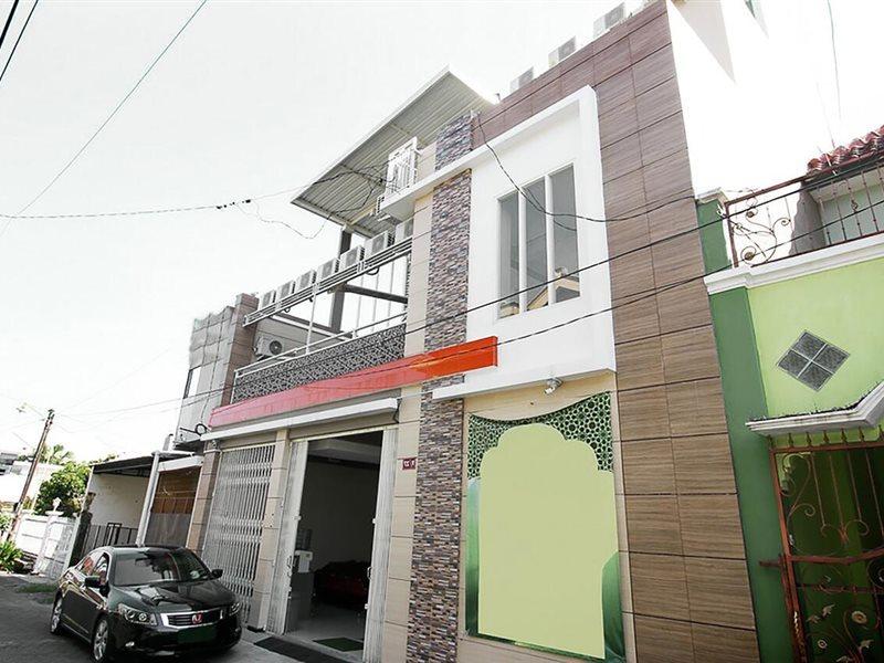 Oyo 3949 Griya Aisyah Syariah Malang